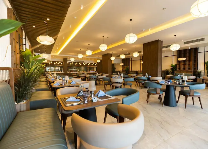 Flow Spectrum Sahl Hasheesh Resort 4*