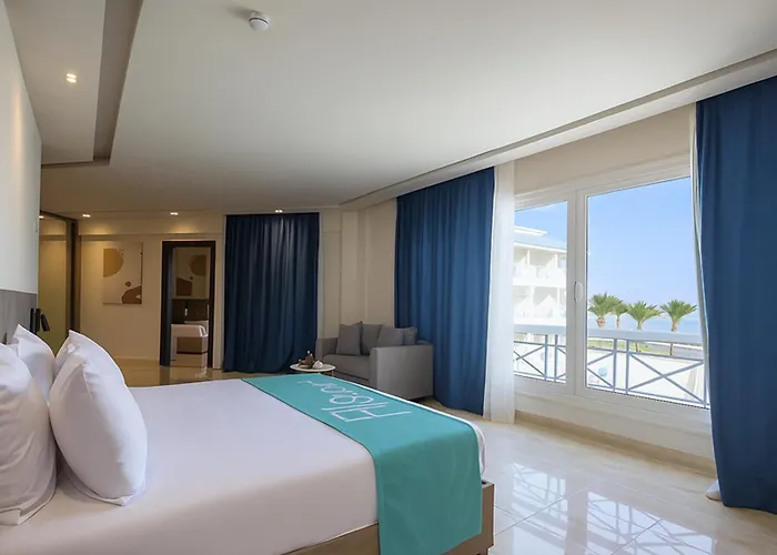 Flow Spectrum Sahl Hasheesh Resort 4*