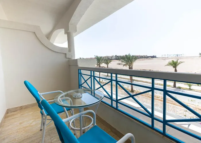 Flow Spectrum Sahl Hasheesh Resort 4*